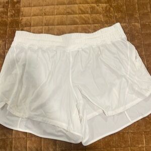 Lululemon 5in shorts